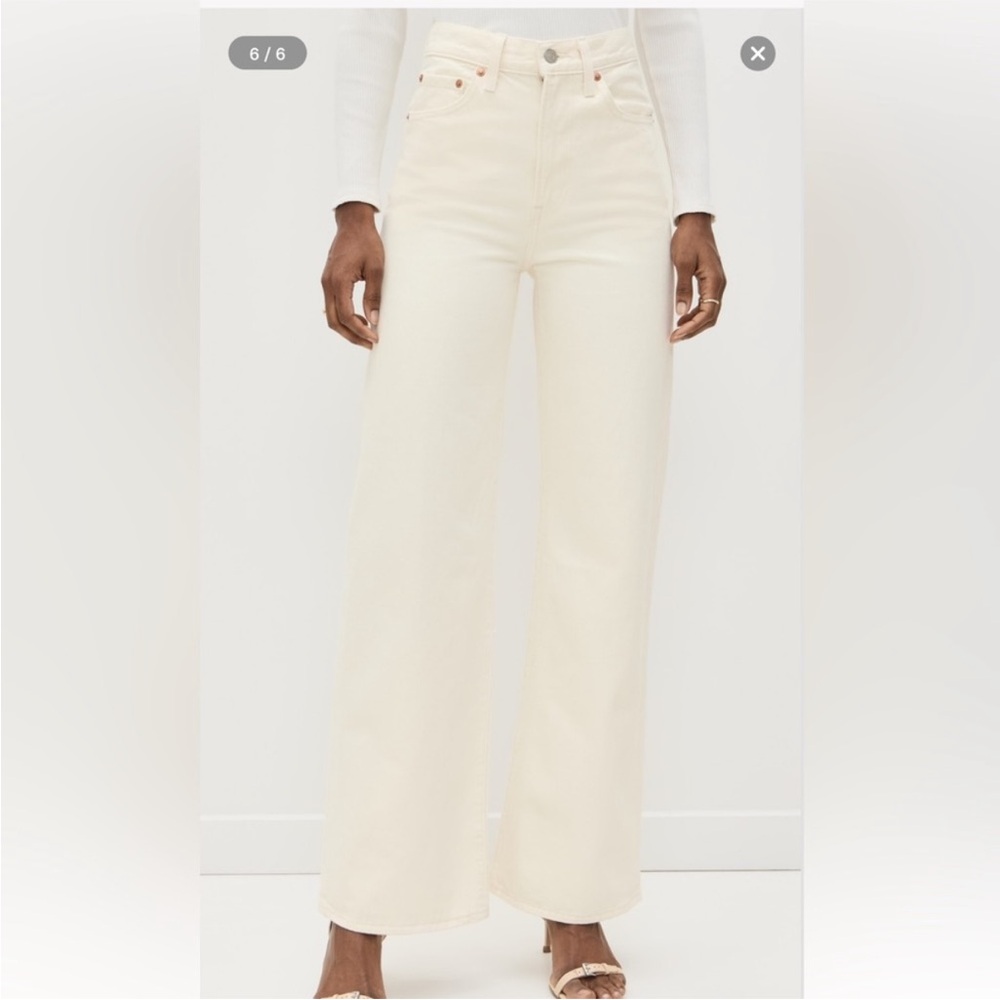 Levi's Women's Wide Leg Cream Jeans